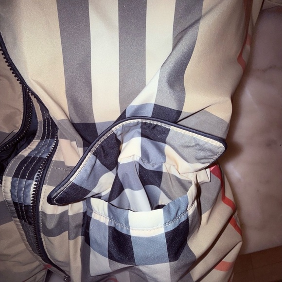 BURBERRY Girl's Mollie Vintage Check Jacket size 14 - Picture 13 of 16